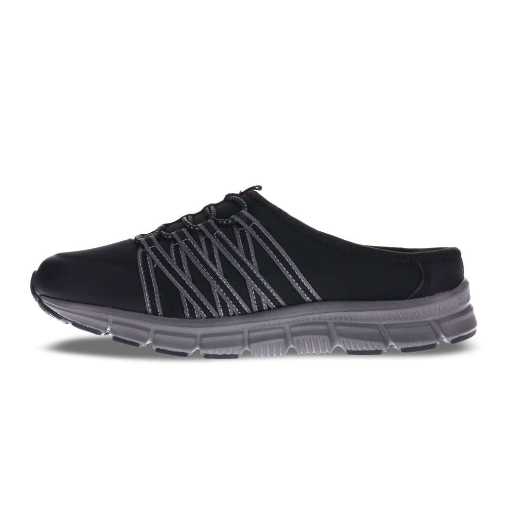 Utopia Slip-On Sneaker - Black