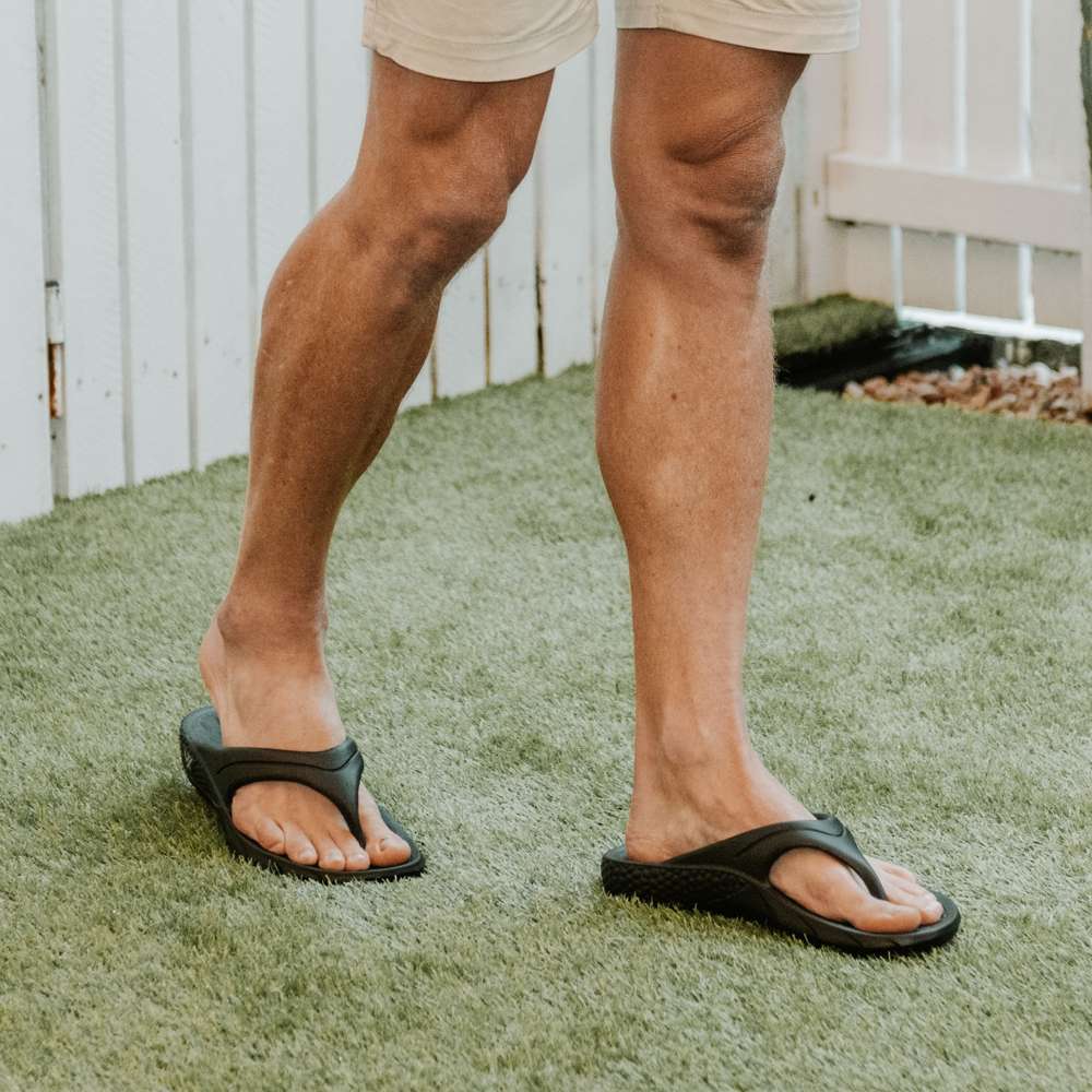 Vitality Toe Post Sandal - Black