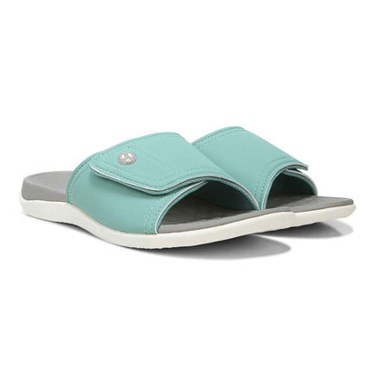 Kiwi Slide Sandal - Wasabi