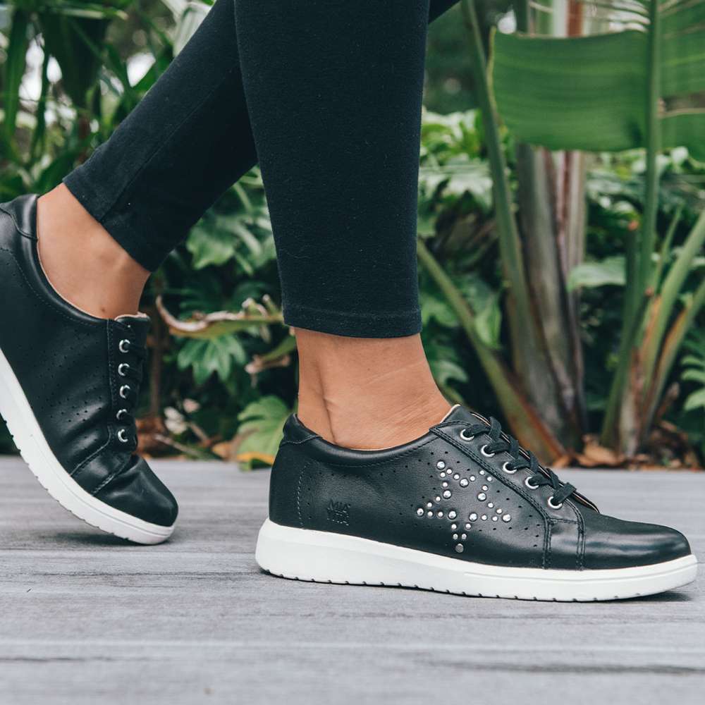 Basha Lace-Up Casual Sneaker - White