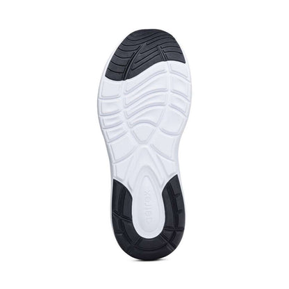 Chase Active Sneaker - Black