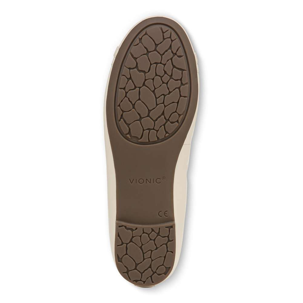 Delanie Flat - Cream