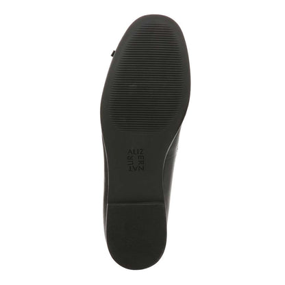 Essential Flat - Black Leather