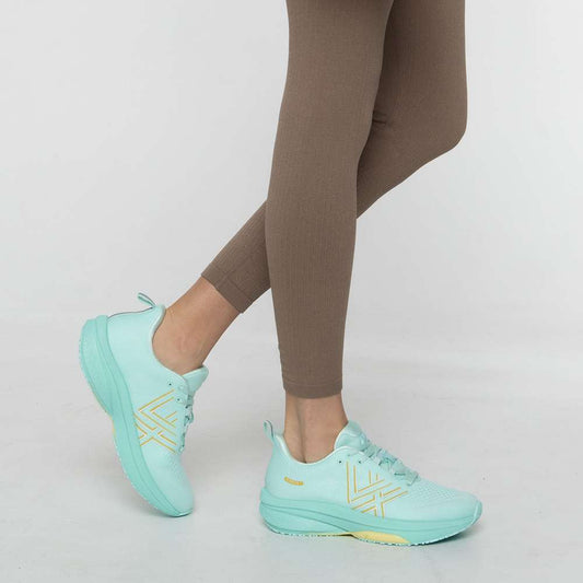 Lifestyle image for Icarus Sneaker Lace-Up Active - Mint