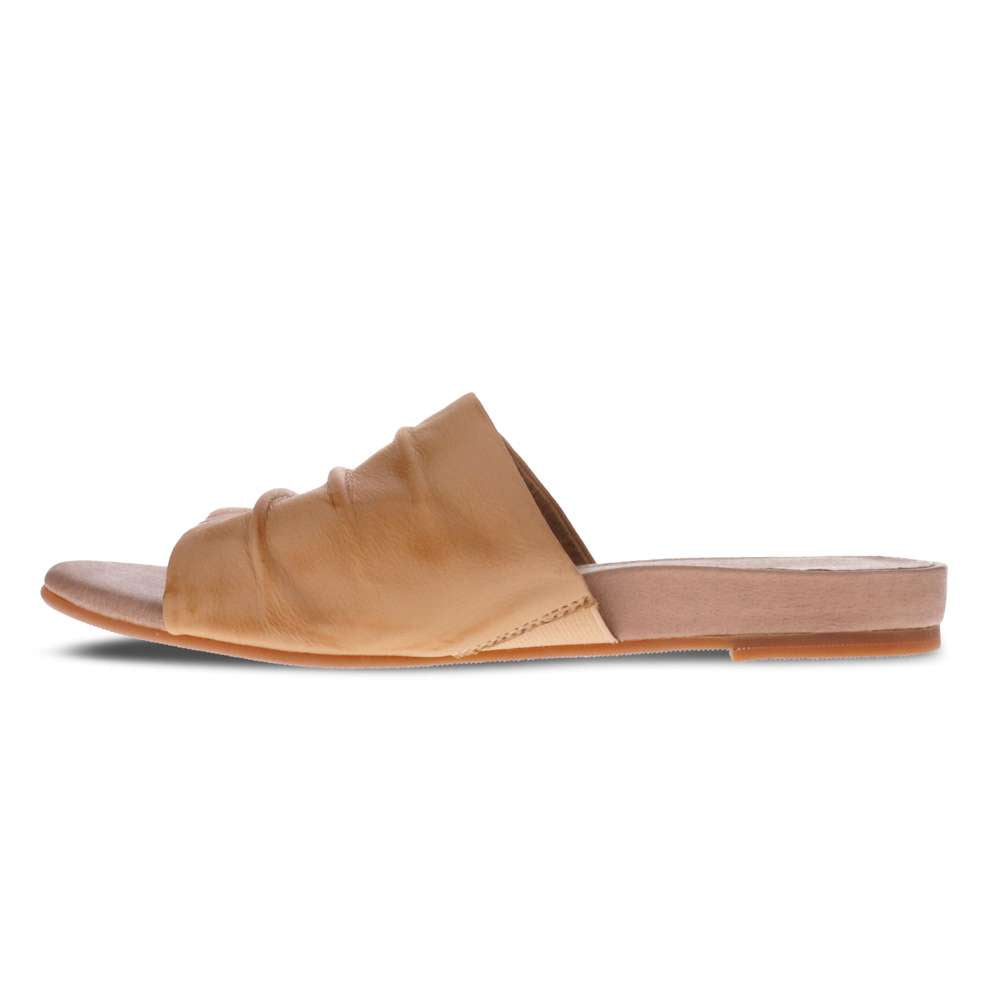 Maple Slide - Almond/Cream
